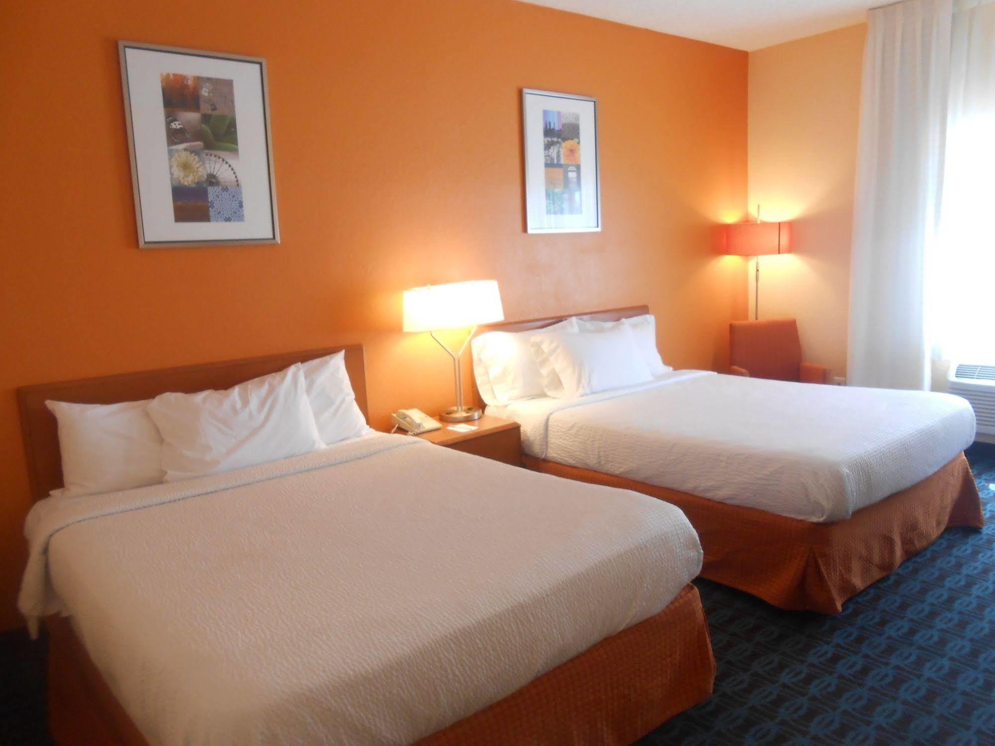 Holiday Inn Express & Suites Phoenix - Mesa West By Ihg 外观 照片